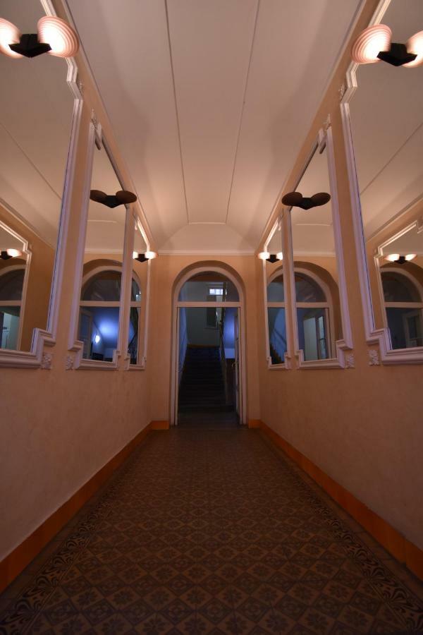 Cozy Flat By The Astronomical Clock Apartment Prague Exterior photo